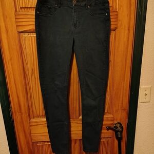 Maurices Size M-R Dark Blue Pants
